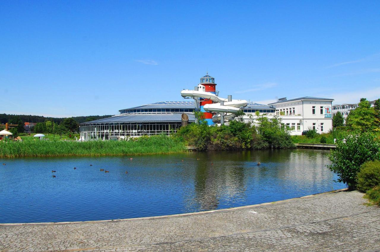 Wg Bernstein - Reetdachhaus - Ruhe Und Seeblick Sellin  ภายนอก รูปภาพ
